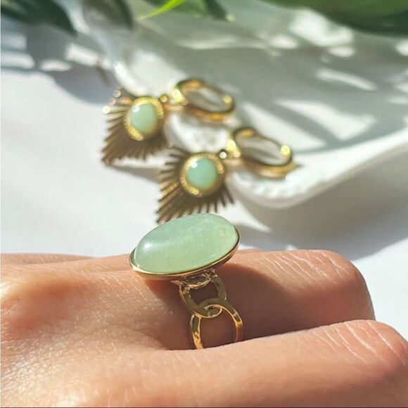 New Vintage Style Sunflower Natural Stone Ring & Earrings - Picture 2 of 7